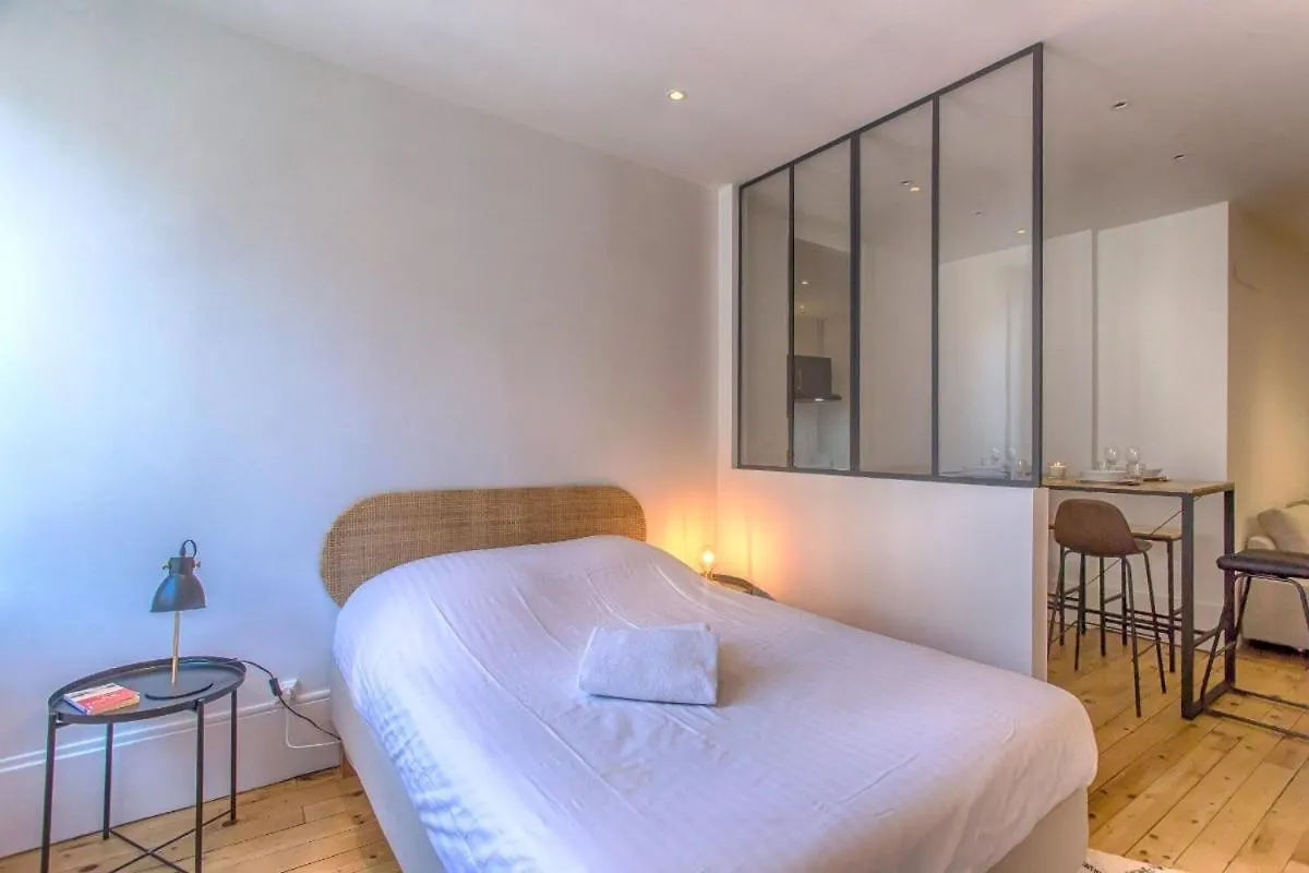 Le Saint Jacques 5 Apartman Grenoble 0*,  Franciaország
